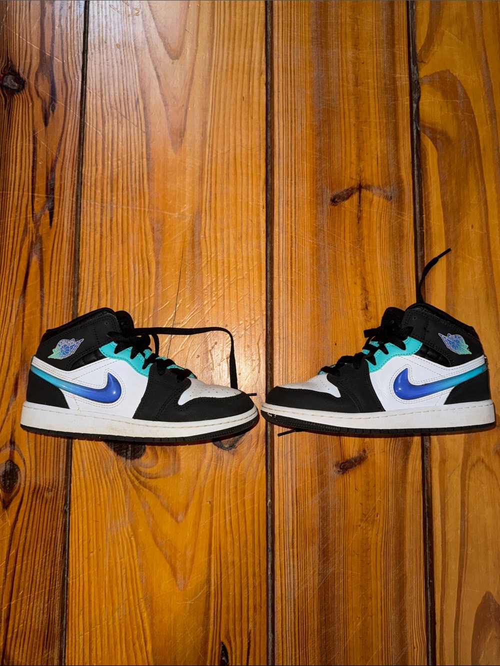 Nike Kids Mid-Top Sneakers in Black, White & Teal-Blue